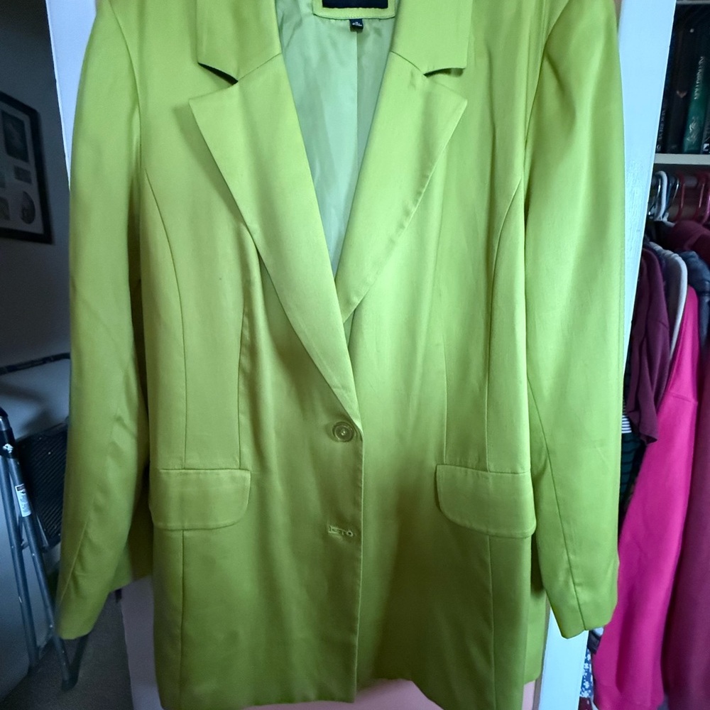 Eloquii Green Blazer Tailored Notched Lapels